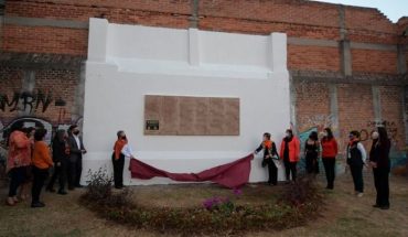 translated from Spanish: Morelia government unveils “Memorial” to commemorate victims of femicide