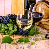 New harvests and launches refresh the wine and foaming market
