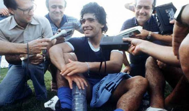 translated from Spanish: The Government will facilitate the entry of the world press to cover Maradona’s wake