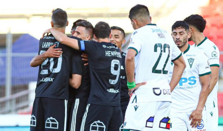 translated from Spanish: University of Chile prevailed 3-0 against Santiago Wanderers