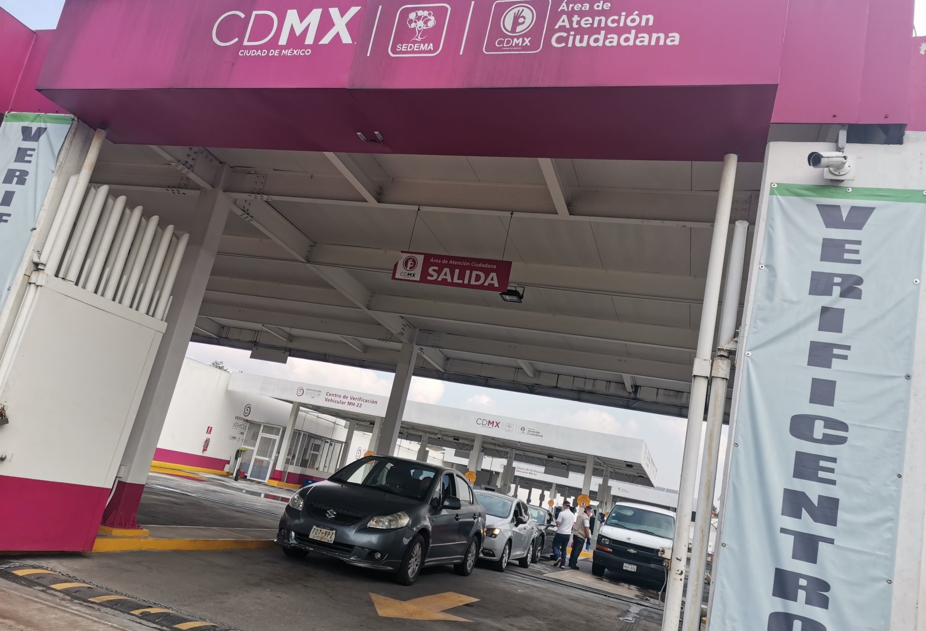 CDMX cierra ventanillas para verificación vehicular hasta enero