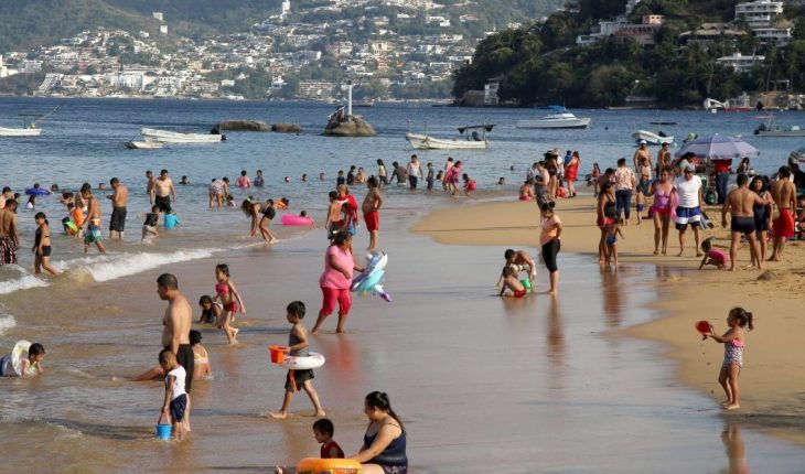 Cerrarán playas de Acapulco la noche de Año Nuevo para evitar contagios COVID