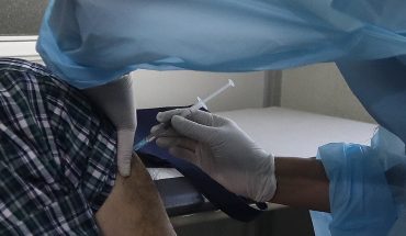 Estados Unidos otorga autorización definitiva para uso de la vacuna de Pfizer en el país