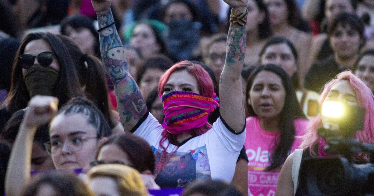 Feministas mexicanas celebraron la media sanción del aborto en Argentina