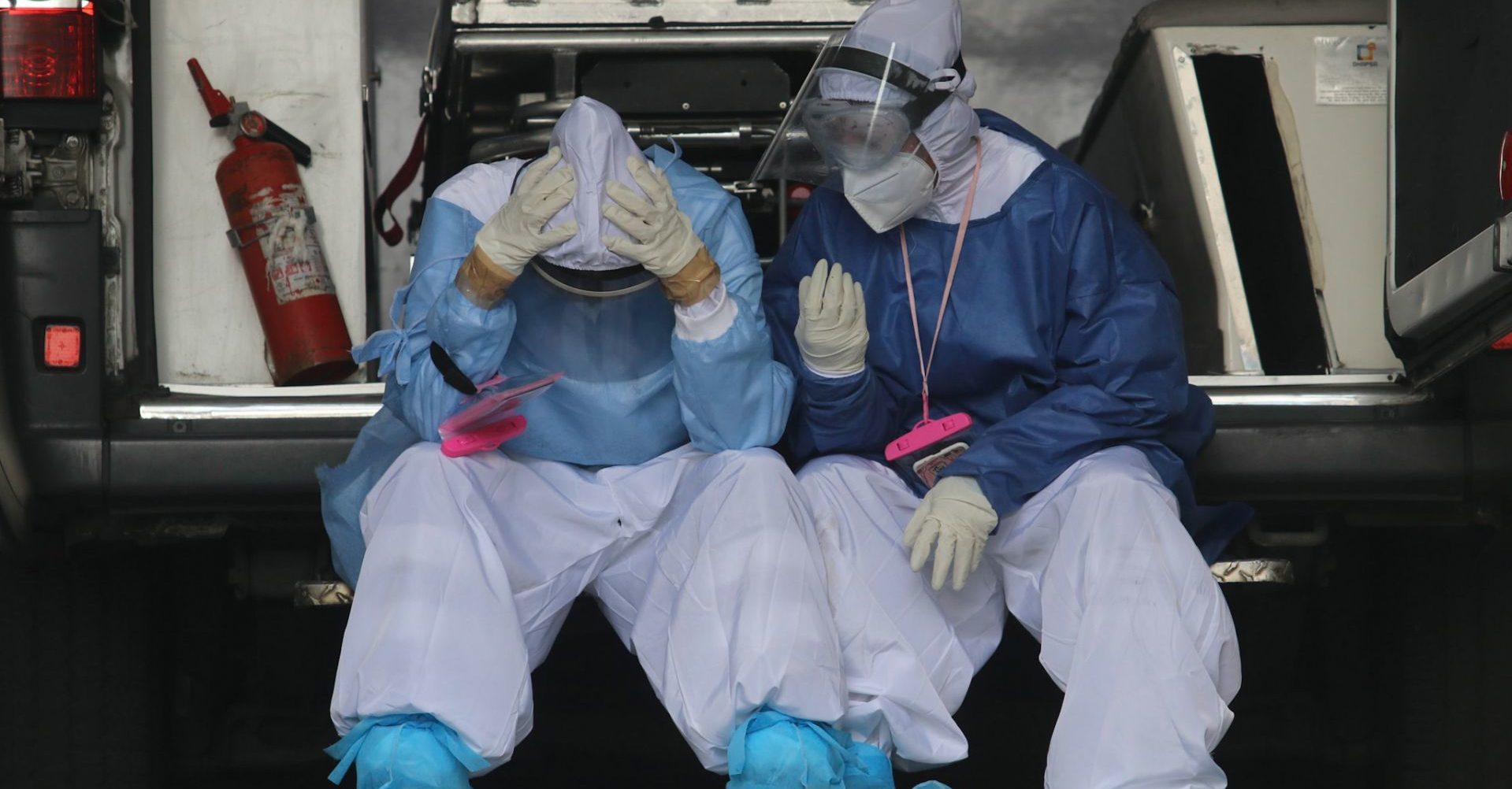 IMSS pide ‘dar un respiro’ al personal de salud agotado por la pandemia