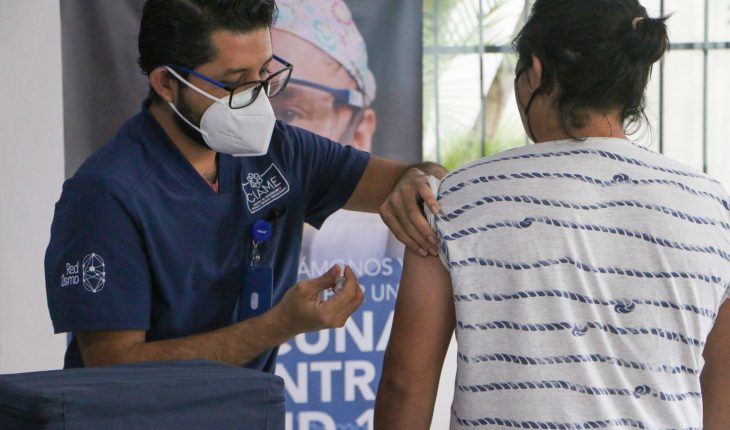 Las vacunas no eliminarán la pandemia, no significan cero COVID, advierte OMS