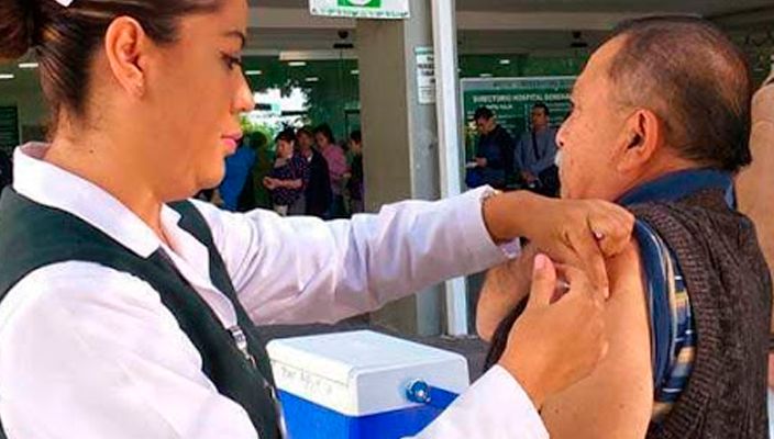 Llama IMSS a vacunarse contra influenza estacional antes del 31 de diciembre