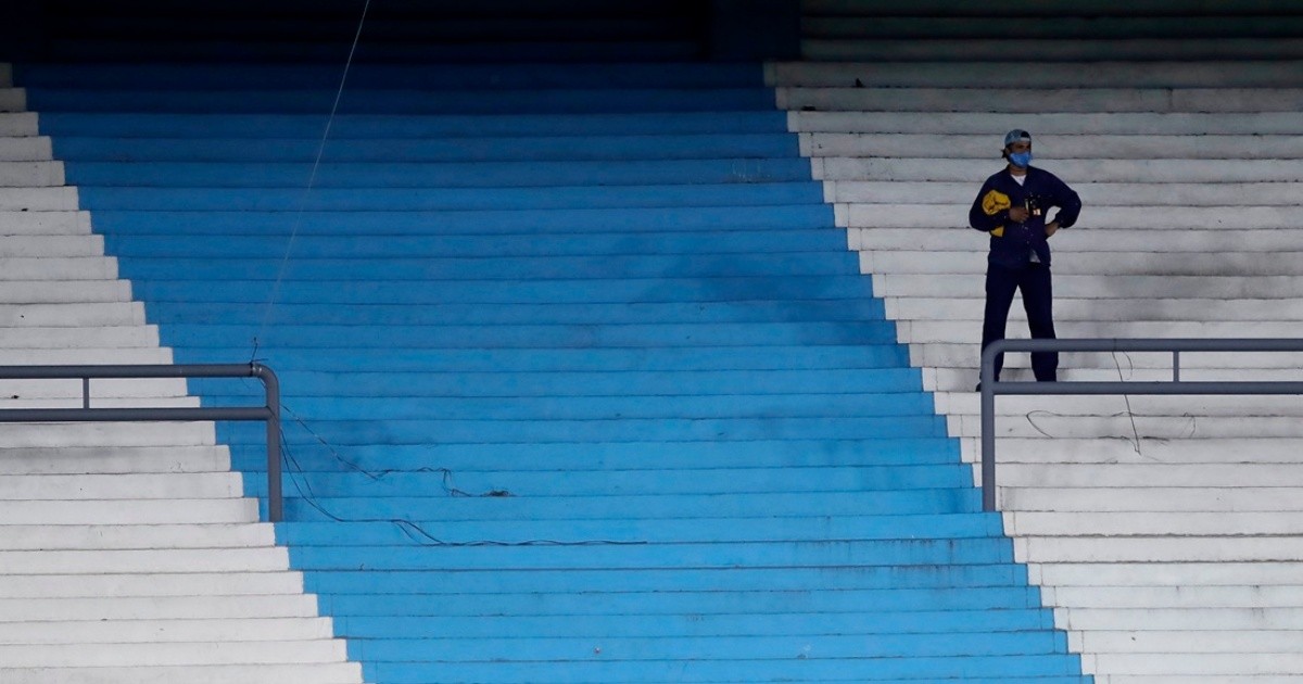 Matías Lammens: "Falta mucho para que vuelva el público a los estadios"