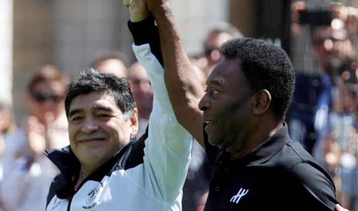 Pelé a Maradona: “Un día, en el cielo, jugaremos juntos en el mismo equipo”
