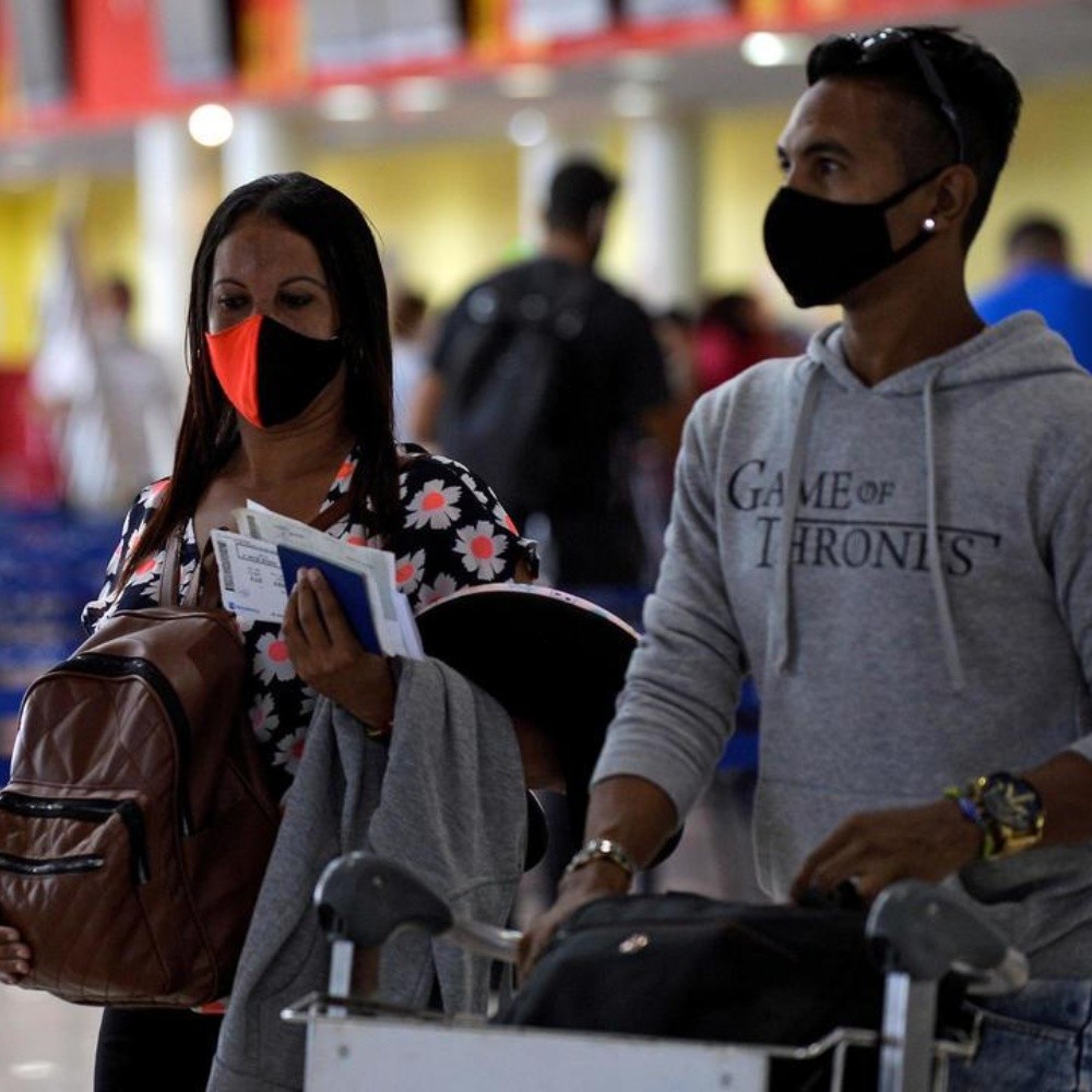 Reduce Cuba entrada de viajeros de México y otros 5 países