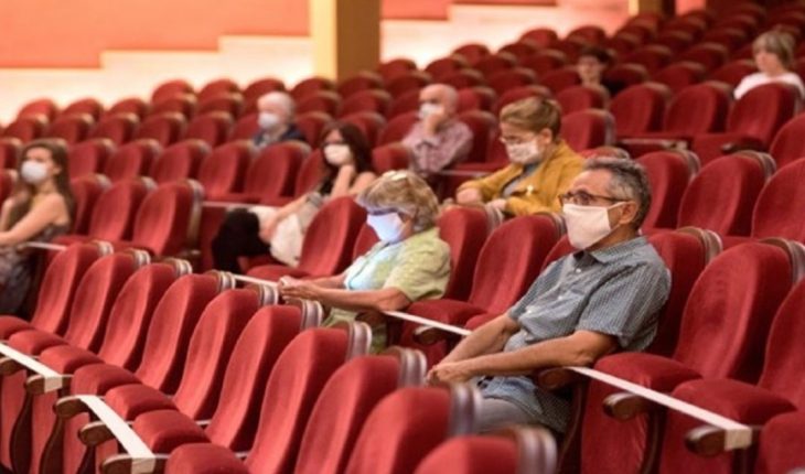 Teatros y cines franceses reclamarán ante la Justicia por la prolongación de su cierre