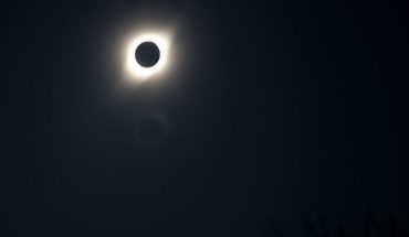 translated from Spanish: Authorities call for “solidarity” to discourage massive tourist journeys to watch the eclipse