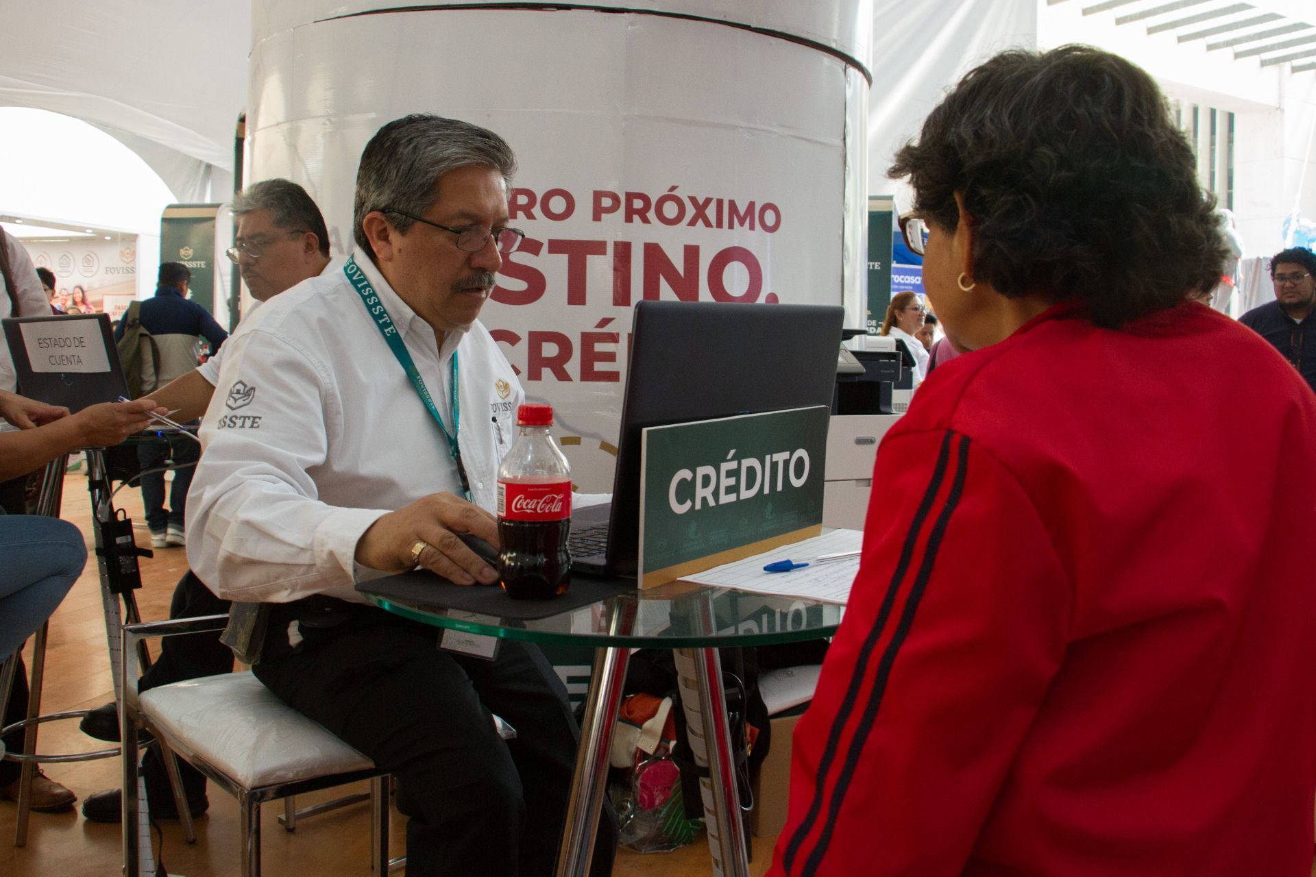 Do you have a Fovissste credit at UMAS? You'll be able to restructure it to pesos
