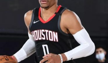 translated from Spanish: Russell Westbrook moves to the Wizards