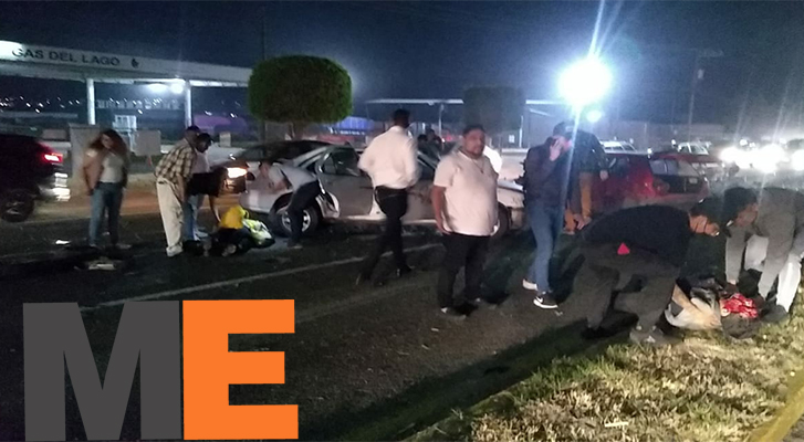 Three wounded in vehicular carambola on exit to Salamanca