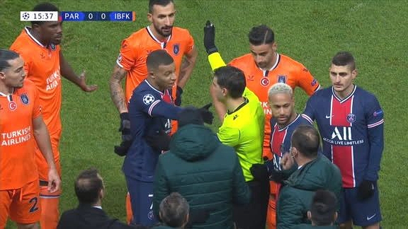 [VIDEO] Racist insult of the fourth referee ends in suspension of the match between PSG and Istanbul Basaksehir for the Champions League