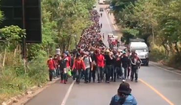 Caravana de 9.000 migrantes hondureños camina con hacia EE.UU.