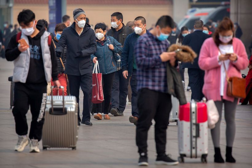 Casos de Covid-19 repuntan en China mientras equipo de la OMS llega a Wuhan