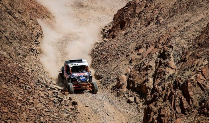 ‘Chaleco’ López es Campeón del Dakar 2021 en Vehículos Ligeros y Side by Side