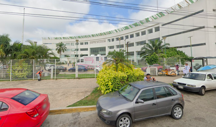 Destituyen a director de hospital en Tabasco por recibir vacuna COVID