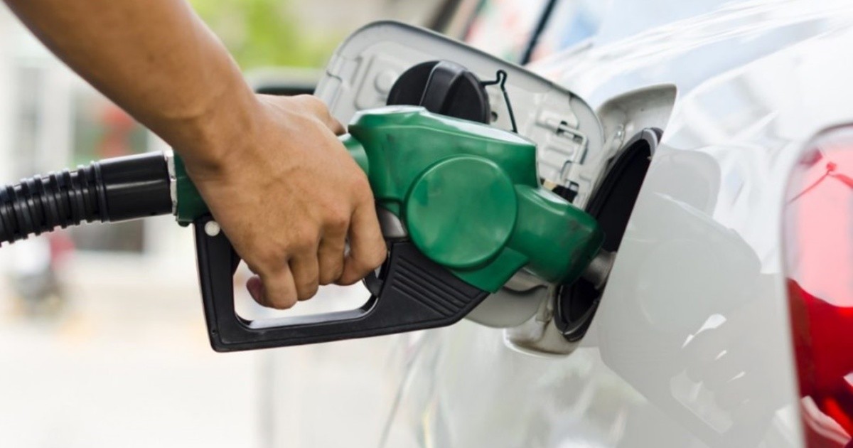 Nafta: este sábado, los combustibles podrían aumentar 1,7%