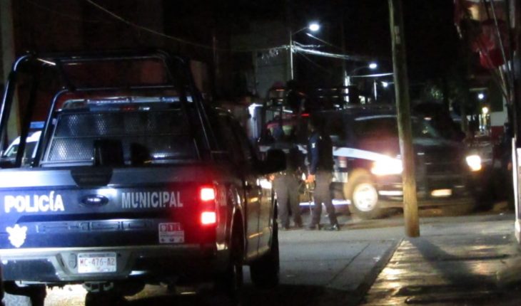 Pierde la vida policía tras tiroteo en Zamora; hay un detenido herido