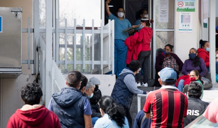 Por segundo día México registra más de 20 mil casos de COVID