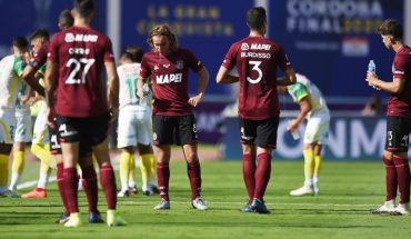 translated from Spanish: Lanús’ message after defeat in the South American Cup final