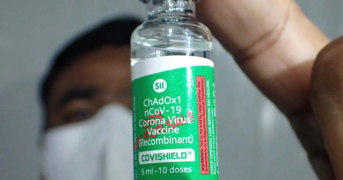 Esta madrugada llegarán desde la India 580 mil dosis de la vacuna de AstraZeneca