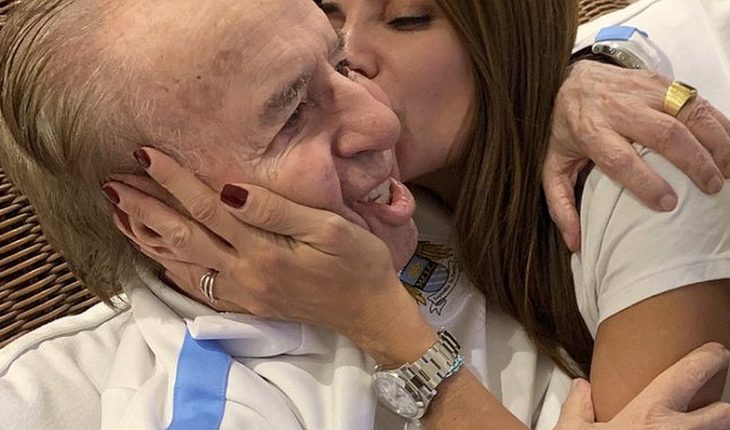 Familia de Menem ofrece recompensa por importante anillo que le habrían robado al expresidente