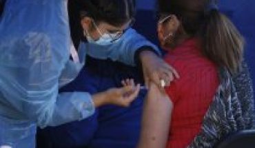 Concern in the Fifth Region: Municipalities could run out of vaccines in the coming days