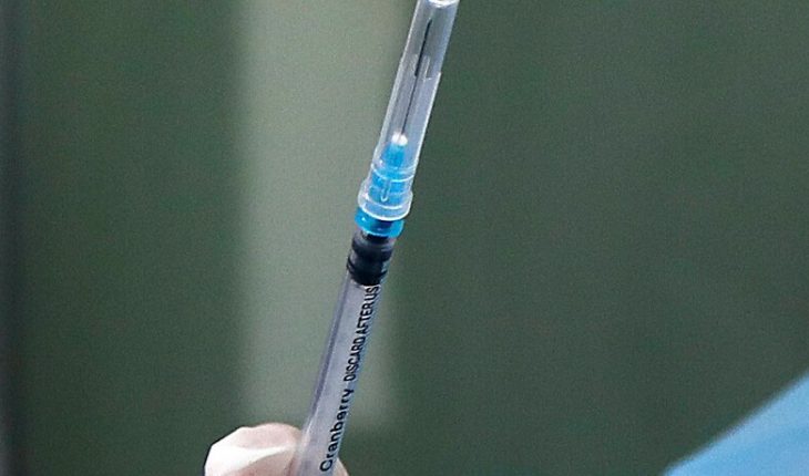 AstraZeneca reduce del 79 al 76% la eficacia de su vacuna contra el Covid-19