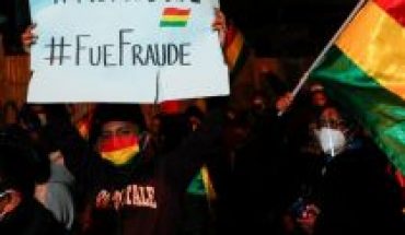 Bolivianos protestan en las calles por encarcelamiento de Jeanine Áñez