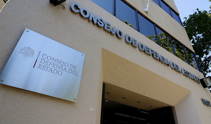 CDE amplía querella contra funcionarios de Gendarmería por fraude al fisco
