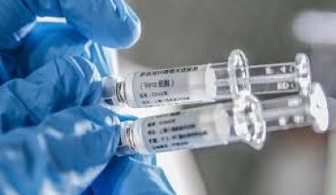Confiscadas miles de vacunas falsas de COVID-19