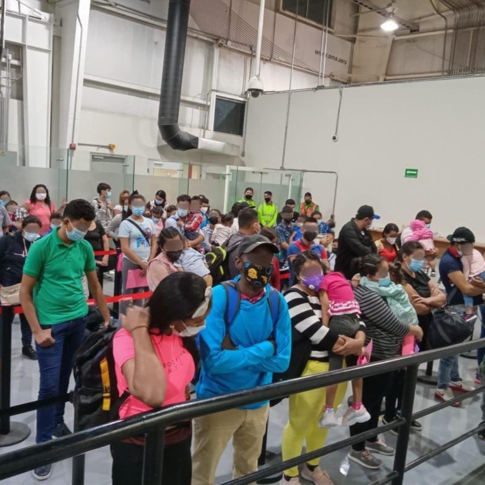 Detienen a 95 migrantes centroamericanos en Monterrey
