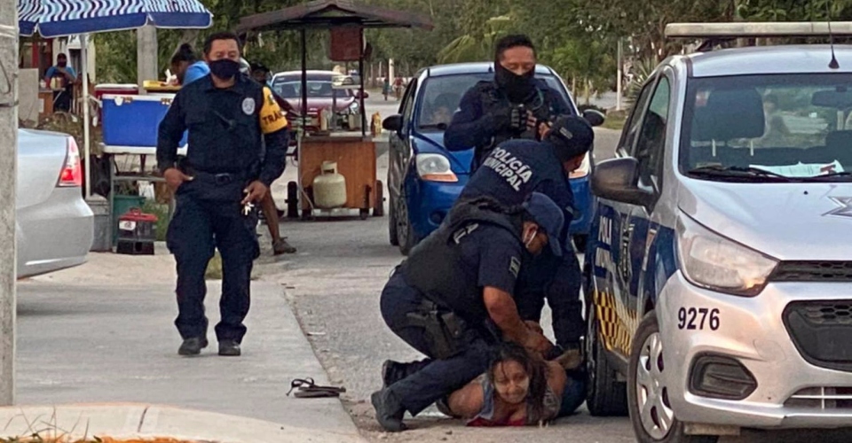 Ejercen acción penal contra policías que asesinaron a una mujer en Tulum