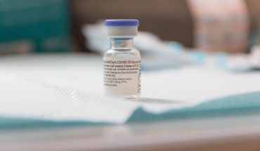 Estudio clínico de vacuna Sinovac afirmó que los anticuerpos aumentan dos semanas después de la segunda dosis