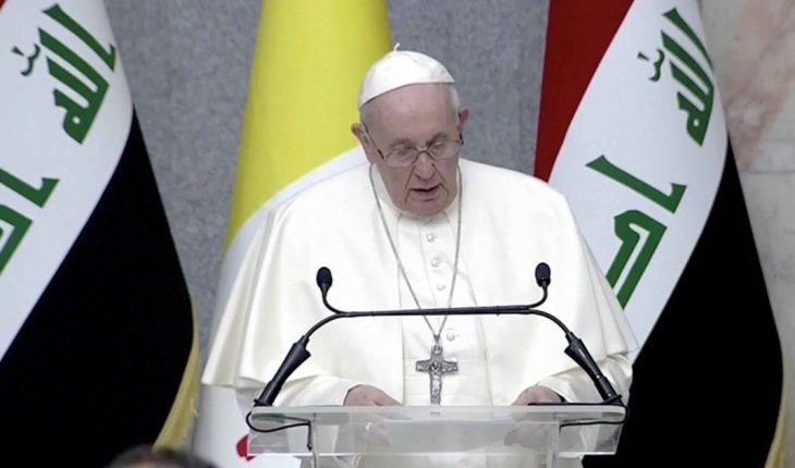 Francisco en Irak: “Basta de extremismo, facciones e intolerancias”