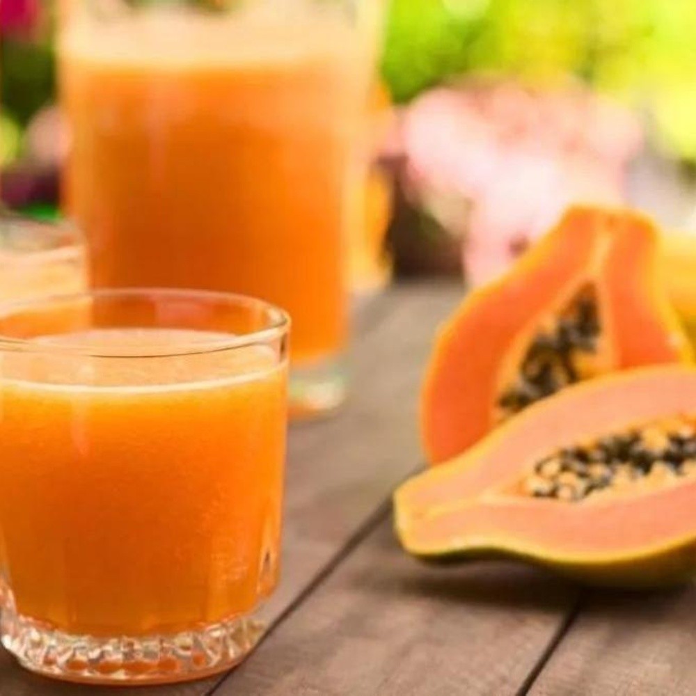 Jugo de fresa y papaya para aliviar la acidez estomacal