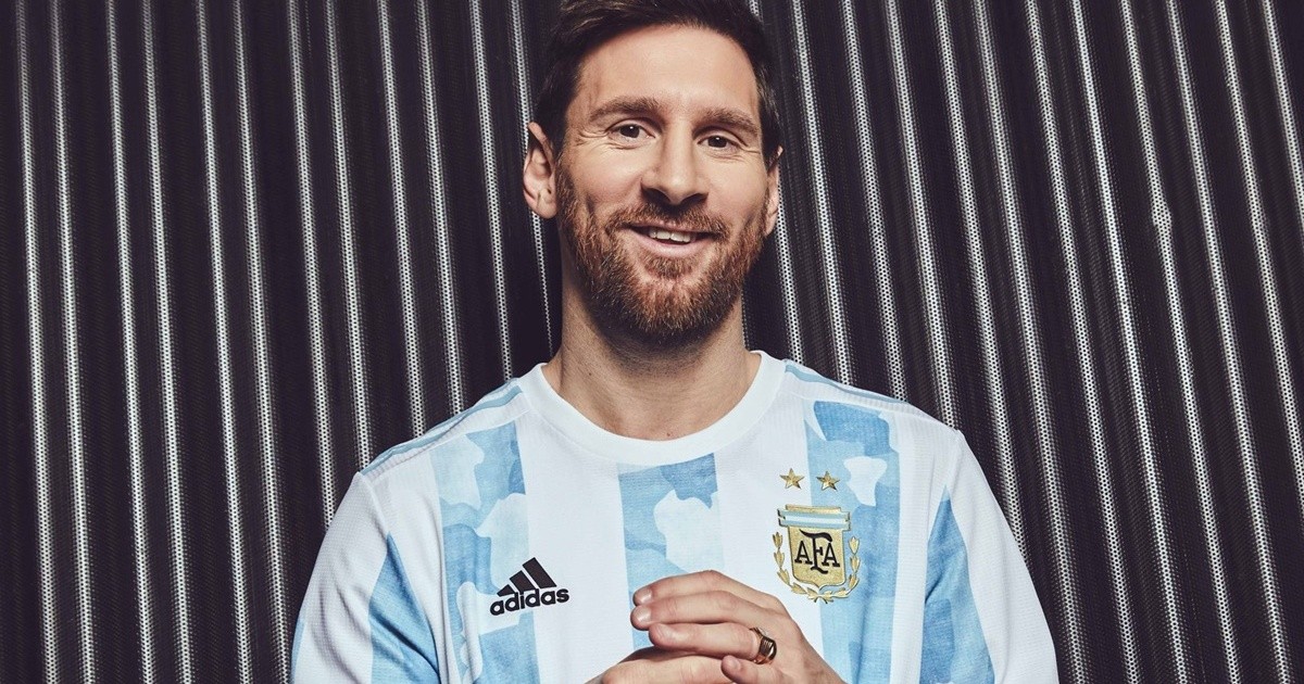 La Selección Argentina presentó su nueva camiseta