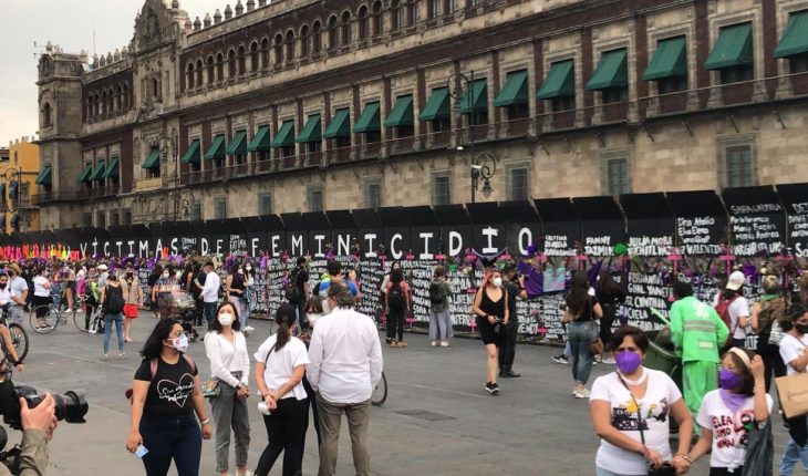 Mujeres protestan contra feminicidios en estados y CDMX