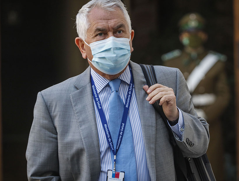 Paris reconoció que se "ha cometido errores" pero también "hay grandes logros" en marco de la pandemia en Chile