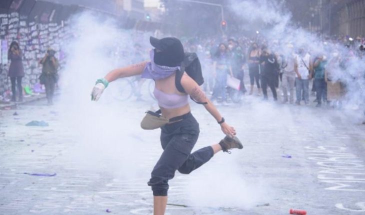 Protestas feministas en CDMX dejan 81 personas lesionadas