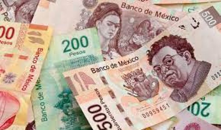 Rifan dinero en efectivo para “premiar” a contribuyentes en Apatzingán