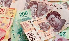 Rifan dinero en efectivo para "premiar" a contribuyentes en Apatzingán