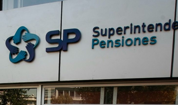 SP instruyó a las AFP por nueva ley que permite pensión anticipada y retiro de la totalidad de fondos a enfermos terminales