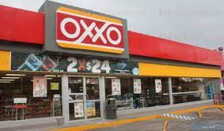 Tras críticas, OXXO señaló que la energía la obtiene de manera legal, limpia y sin adeudos con el Estado