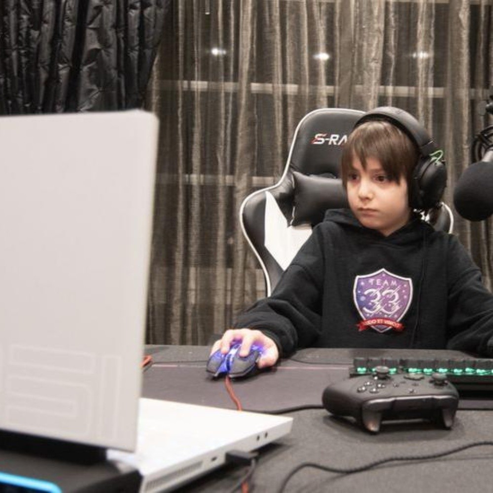 8-year-old is the youngest Fortnite professional in the world