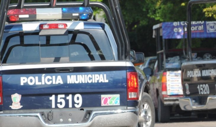 translated from Spanish: Arrests woman accused of stealing clothes in Los Mochis square